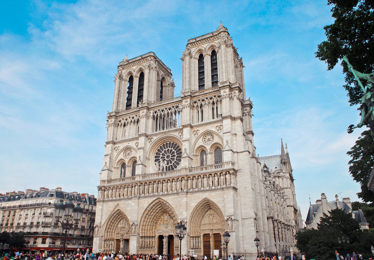 Notre Dame de Paris : découvrez la médaille